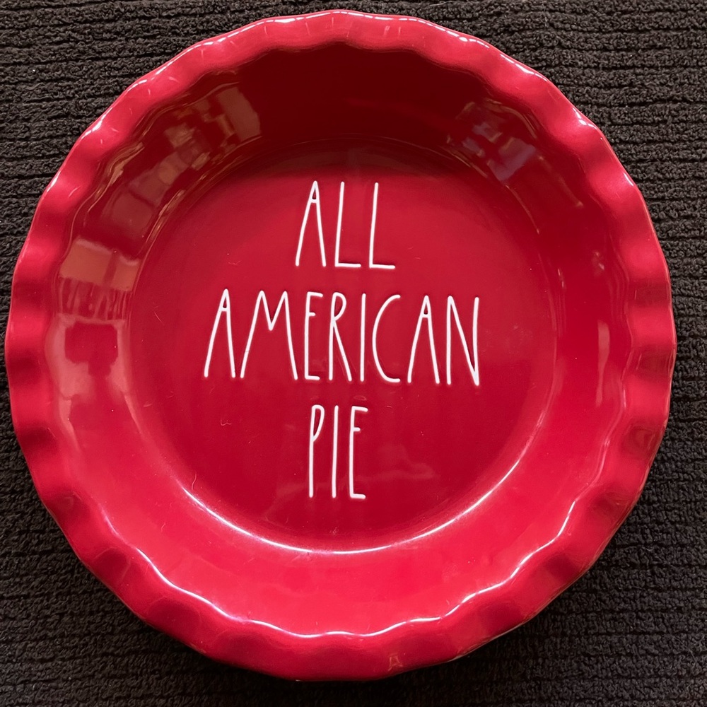 NWT Rae Dunn All American Pie Ceramic Plate